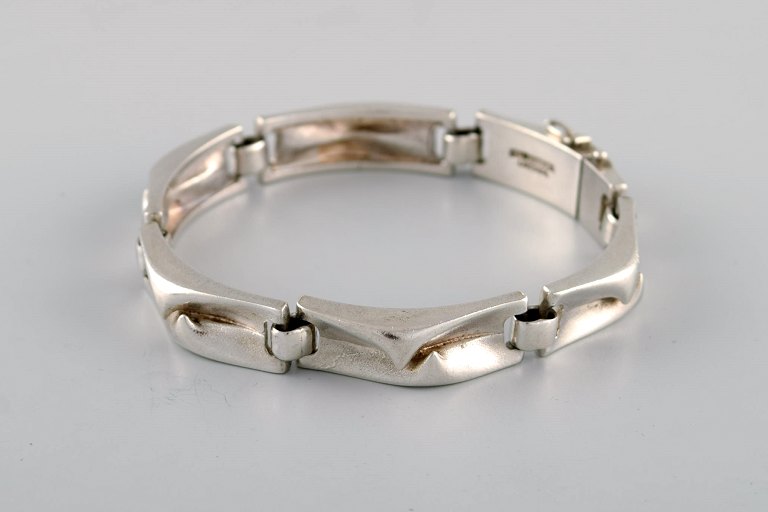 Lapponia, Finland. Modernist bracelet in sterling silver. Finnish design. Dated 1979.