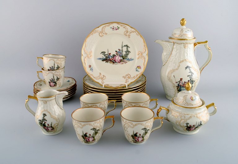 Rosenthal Classic Rose coffee service for six people in hand-painted porcelain with romantic scenes. Mid-20th century.