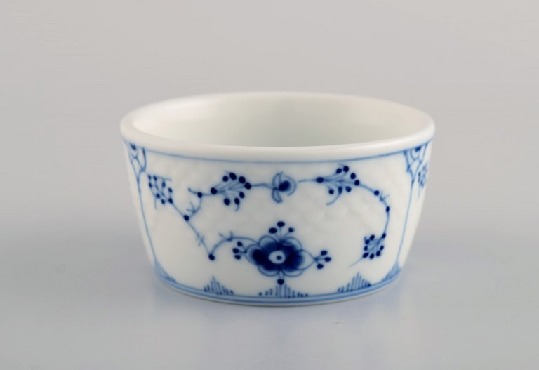 Bing and Grøndahl blue fluted sugar bowl. Model number 1035.