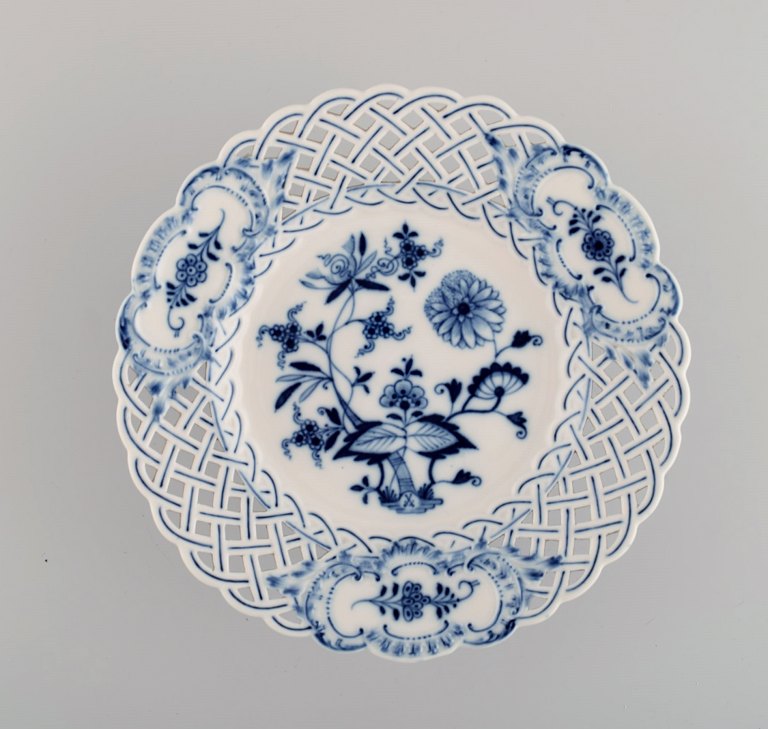 Antik Meissen "Løgmønstret" kageopsats i håndmalet porcelæn. Tidligt 1900-tallet.