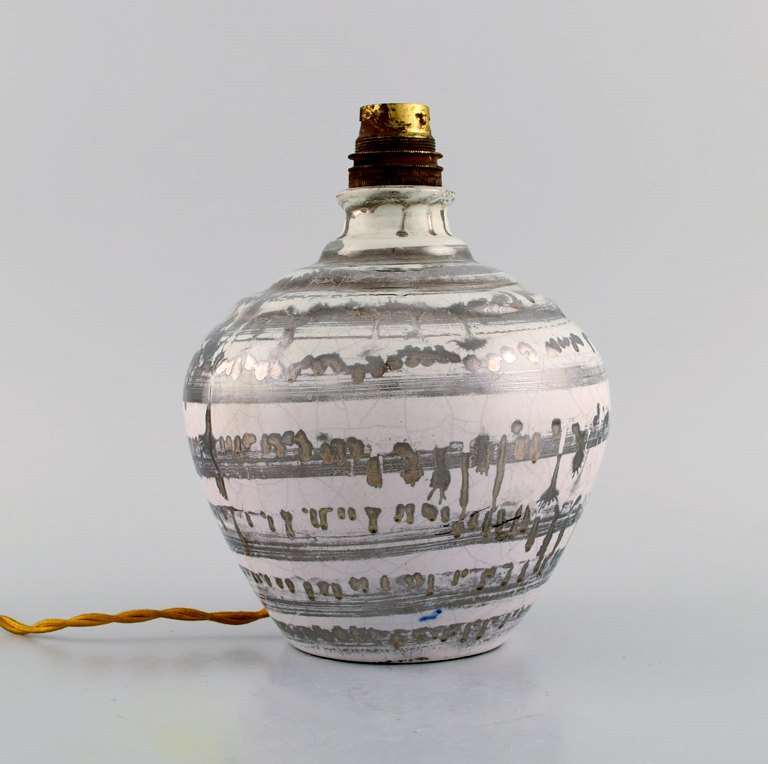 Lucien Brisdoux (1878-1963), Frankrig. Bordlampe i glaseret stentøj. 1930/40