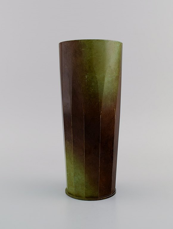 Ivar Ålenius Björk (1905-1978) for Ystad Brons. Vase in patinated bronze. Swedish design, mid 20th century.