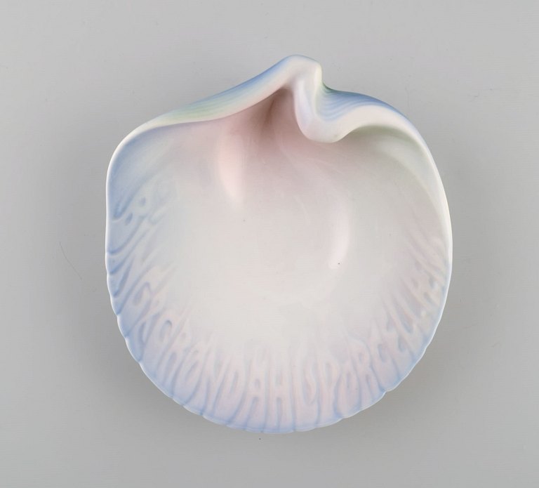 Bing & Grøndahl art nouveau dish shaped like seashell. Text modeled in relief "Bing & Grøndal