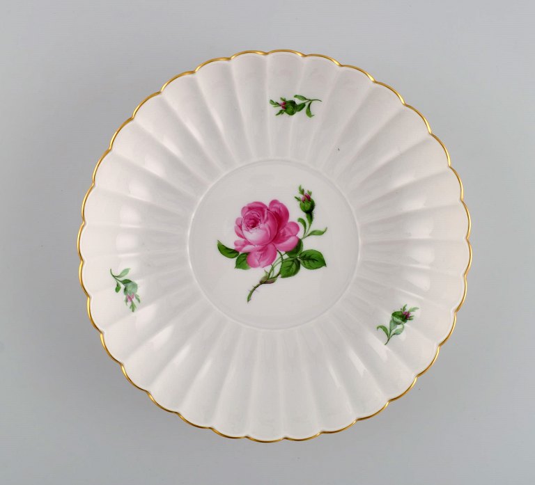 Rund Meissen Pink Rose skål i håndmalet porcelæn med guldkant. Tidligt 1900-tallet.