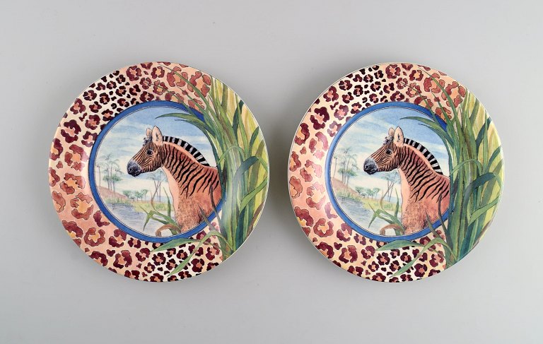 Gien, France. Two Savane porcelain plates with hand-painted zebras. Late 20th century.