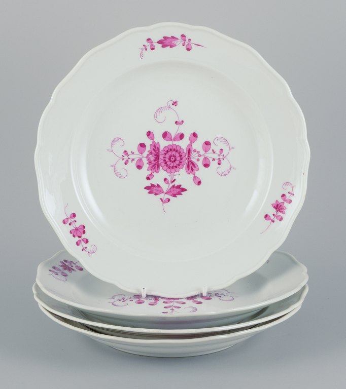 Meissen, Germany, Pink Indian, a set of four dinner plates.Hand painted in high quality.
