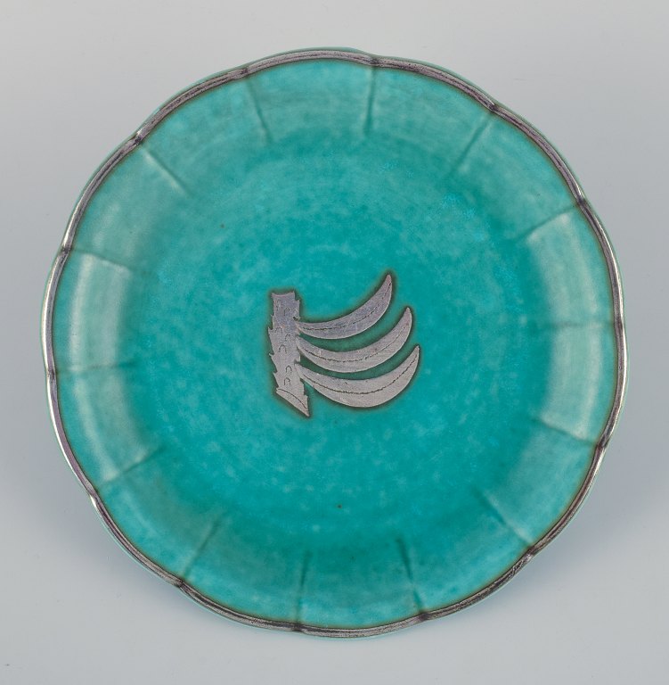 Wilhelm Kåge for Gustavsberg, "Argenta" dish in ceramic.Green glaze decorated with bananas in silver.