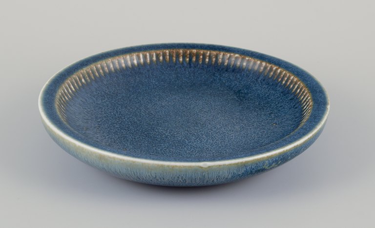 Carl Harry Stålhane for Rörstrand, Sweden.Large ceramic bowl.