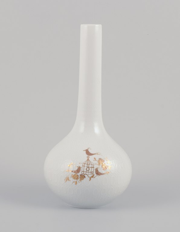 Bjørn Wiinblad for Rosenthal.Smalhalset vase i porcelæn.