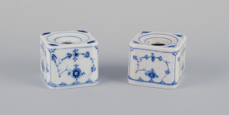 Royal Copenhagen Musselmalet Riflet, to antikke blækhuse.