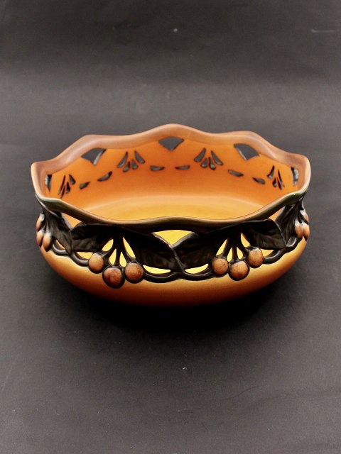 Ipsen large table dish