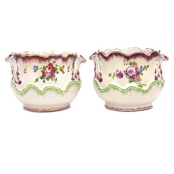 Pair of late 18th century Swedish Fayence coolers by Marieberg dated 1777. H: 12,5cm