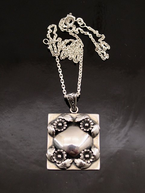 N E From 830 silver vintage pendant