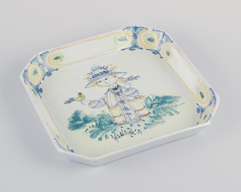 Bjørn Wiinblad for Det Blå Hus.
Unika ottekantet fad/vægrelief i keramik.