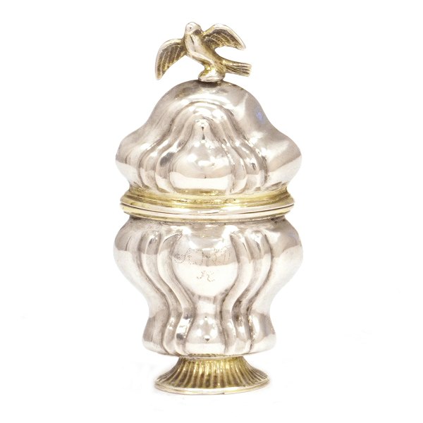 Danish silver vinaigrette by Jens Jacob Pedstrup, Aalborg, 1793-1829. H: 7,8cm