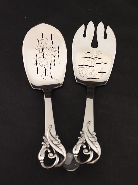 Silver fish serving set