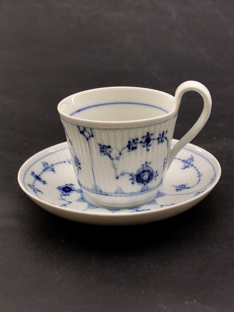 Royal Copenhagen blue fluting cup 1/37