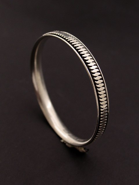 Hans Hansen sterling silver bangle #200