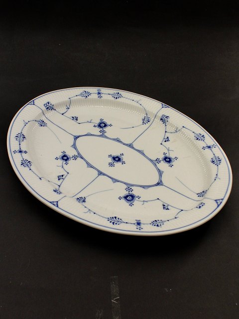 Royal Copenhagen blue fluted dish 1/102