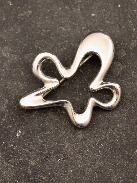 Georg Jensen "Splash" sterling silver brooch 321