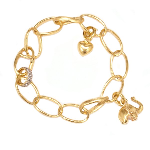 Ole Lynggaard, Copenhagen, 14kt gold Love bracelet with charms. L: 20,5cm