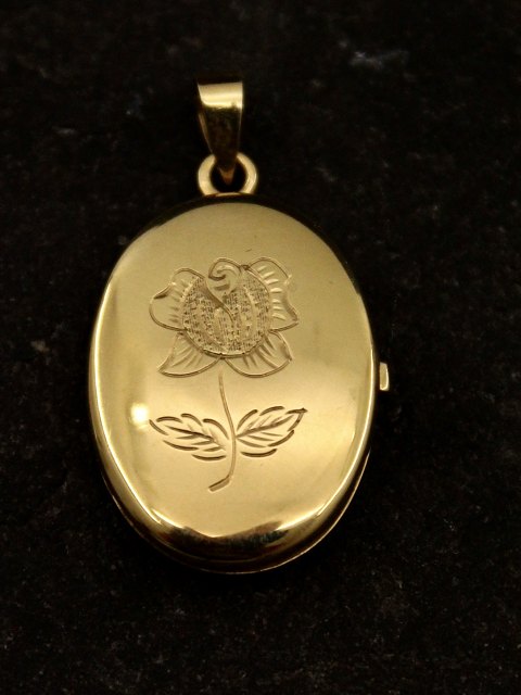 14 carat gold medallion