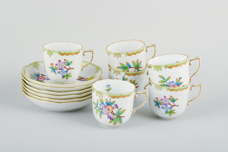 Herend, Hungary.
A six-person “Queen Victoria” porcelain coffee set.