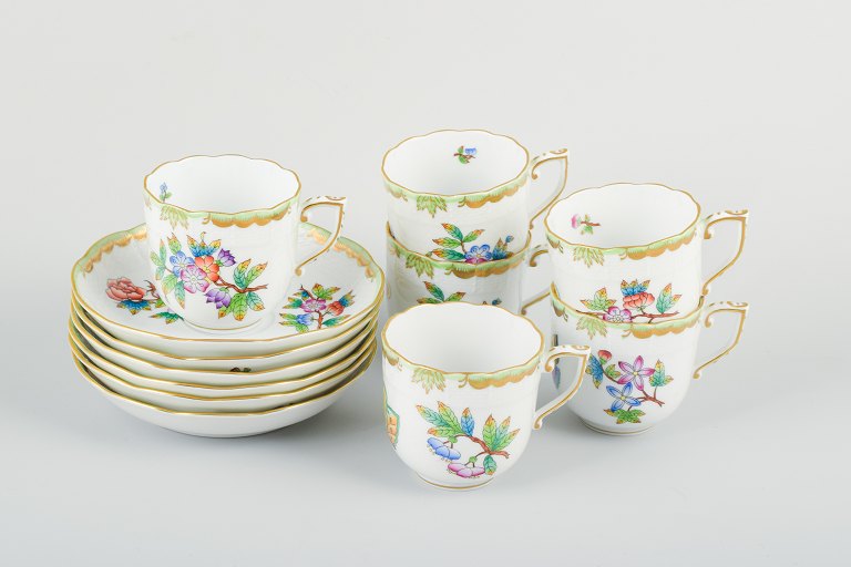 Herend, Hungary.
A six-person “Queen Victoria” porcelain coffee set.