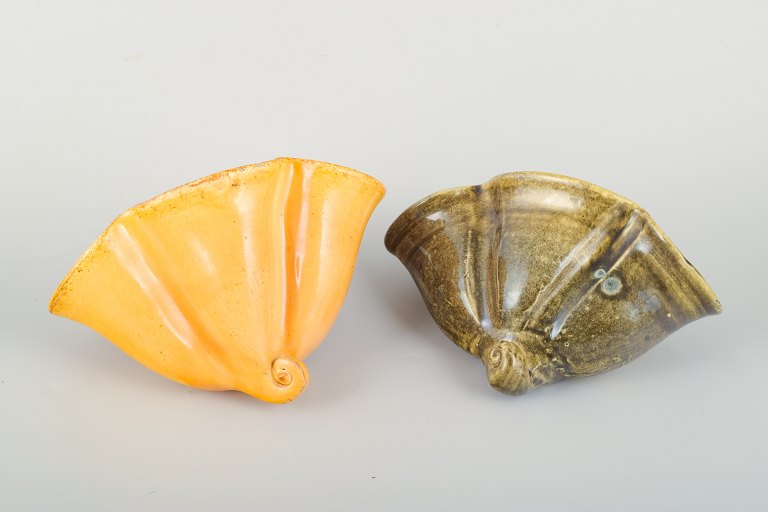 Two Kähler ceramic wall vases shaped like seashells.