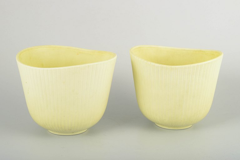 Stig Lindberg for Gustavsberg“Vinda” flowerpots, 1960s.