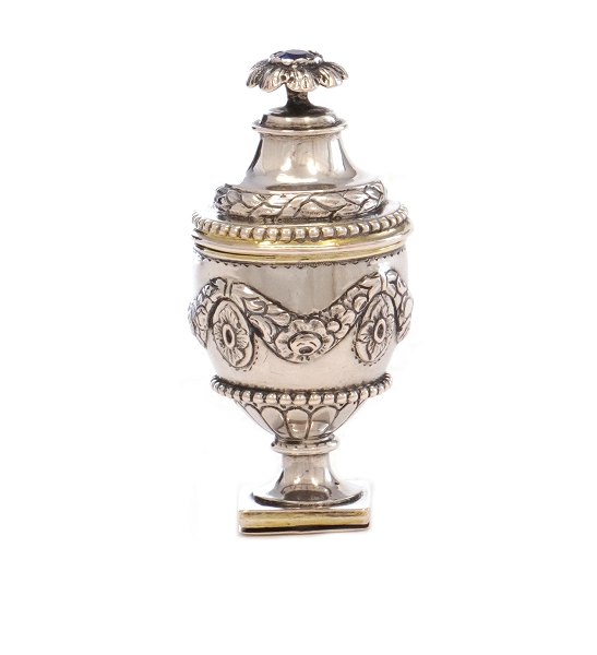 Danish silver vinaigrette by Jens Christian Bøgh, 1791-1810, Vejle. H: 7cm