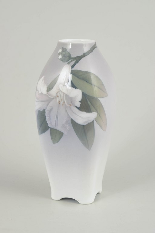 Royal Copenhagen, Art Nouveau vase.