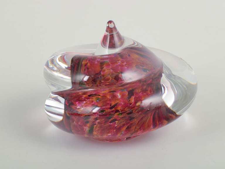 Fm Konstglas, skulpturel glasfigur.