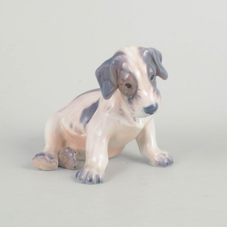 Dahl Jensen, porcelænsfigur af hund.