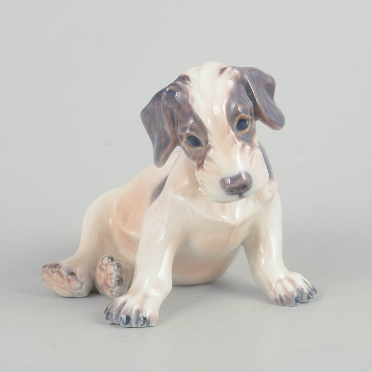 Dahl Jensen, porcelænsfigur af hund.
