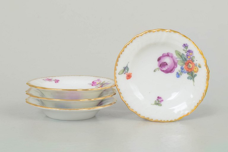 Royal Copenhagen Saxon flower, set of four caviar dishes.