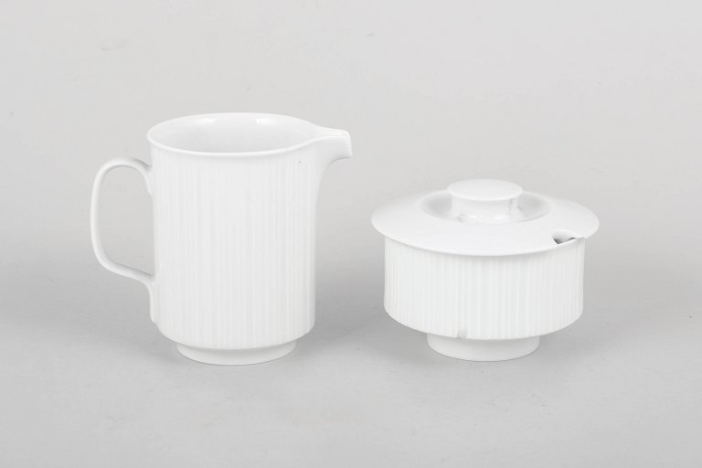 Tapio Wirkkala for Rosenthal, creamer and sugar bowl.