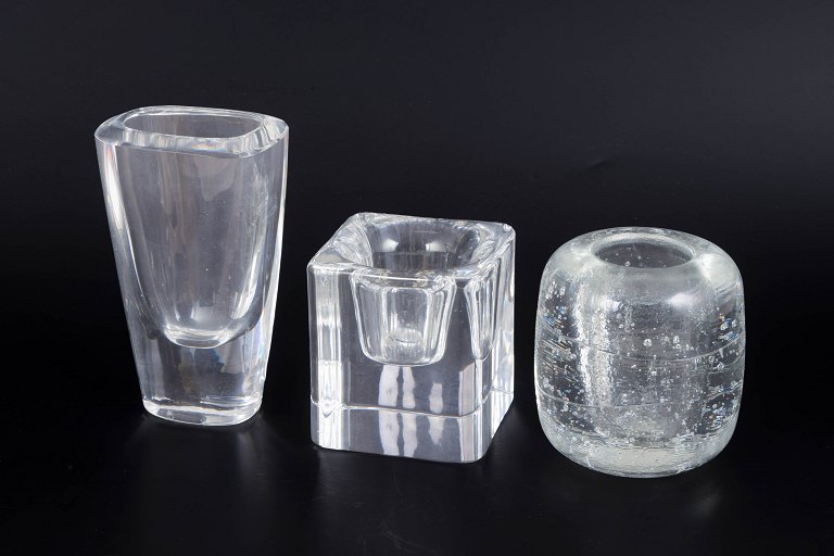 Set of three art glass vases, Göran Wärff and others.