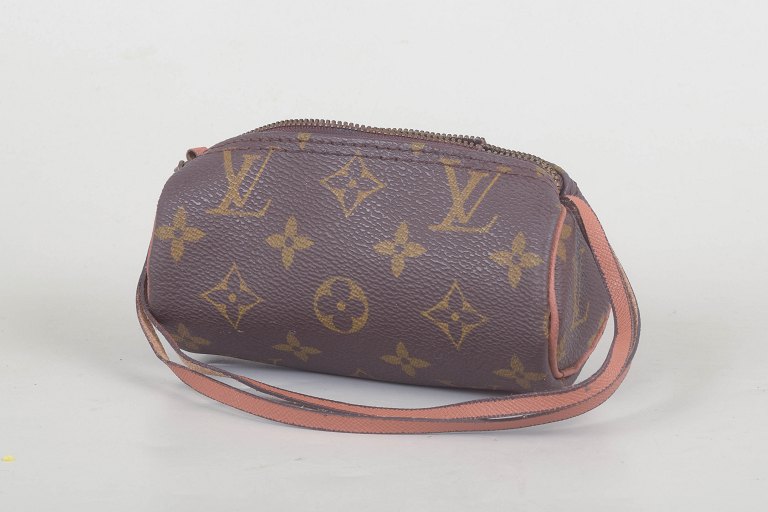 Louis Vuitton Papillon håndledspung med lynlås.